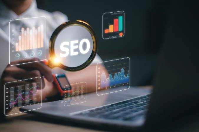 5 สิ่งที่ทำให้ SEO สายขาวแตกต่างจาก SEO สายดำ